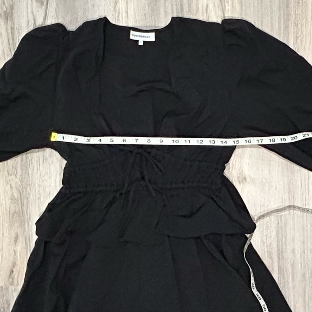 WeWoreWhat Plunging V Neck Long Sleeve Peasant Midi Dress Black Size M - Picture 4 of 10